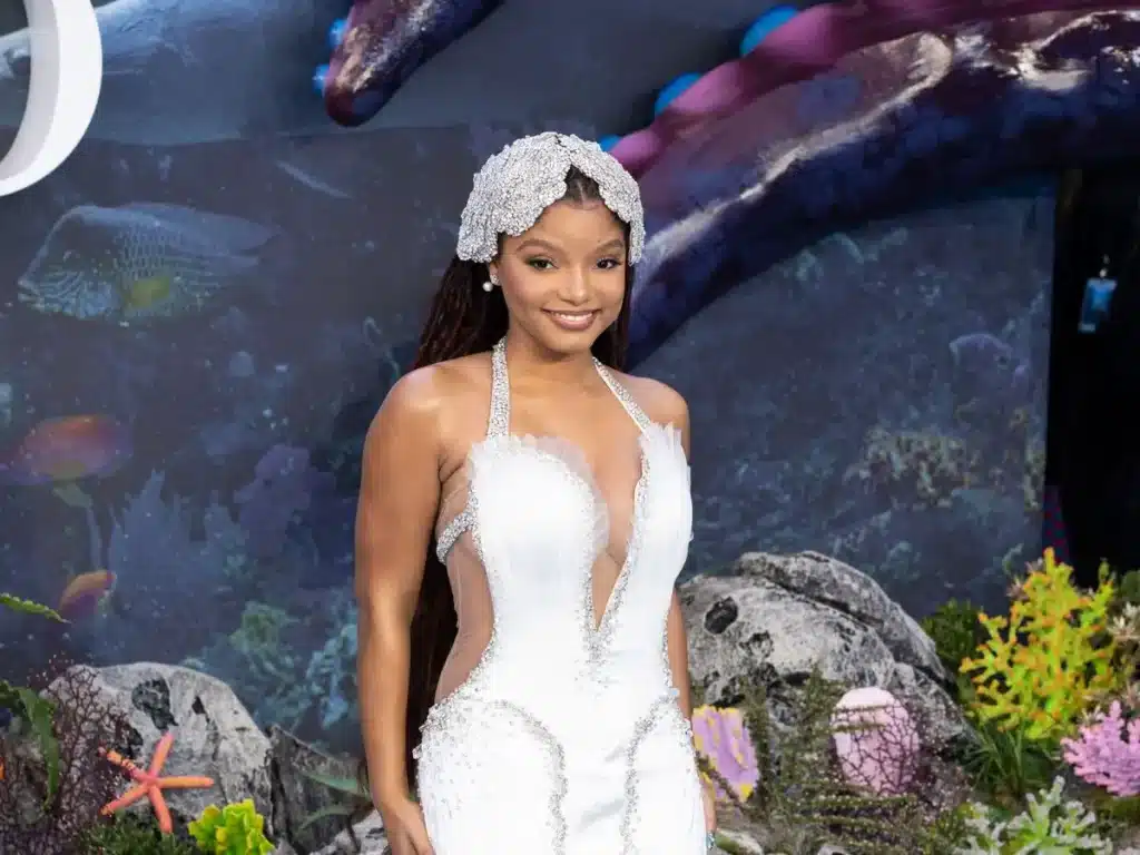 halle bailey mermaidcore outfit at the little mermaid premiere event